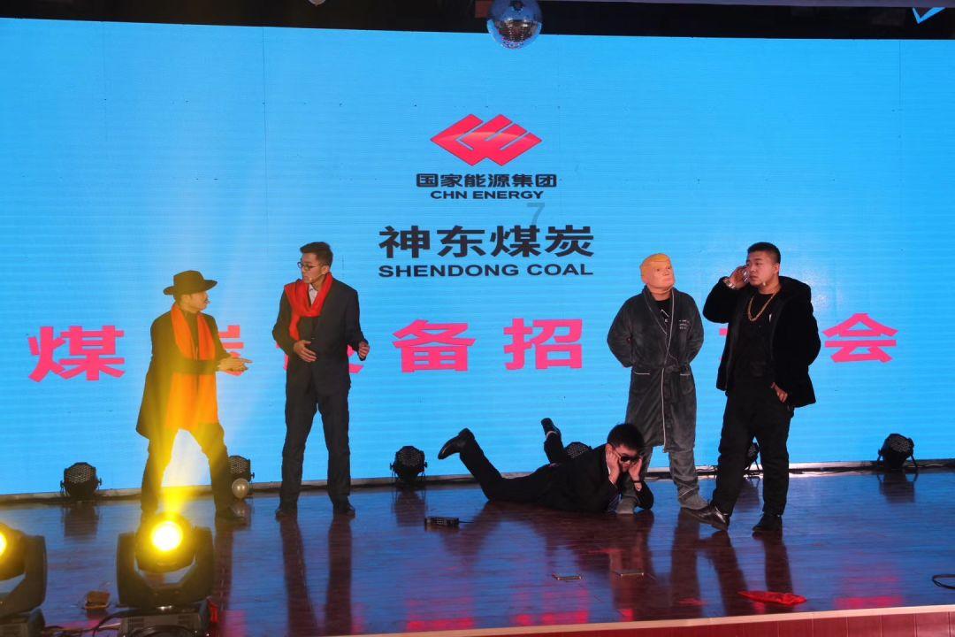 《今晚开放麦》出圈理由：岳云鹏的嘴，金莎的脑洞