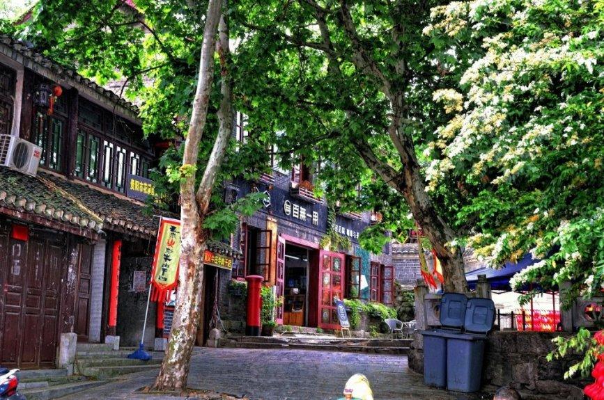 如果你是一位班主任,发现有学生早恋了,你会怎么处理?-机智问答网页