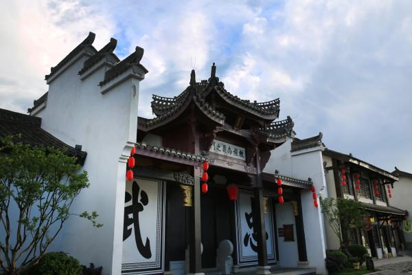 过气英雄