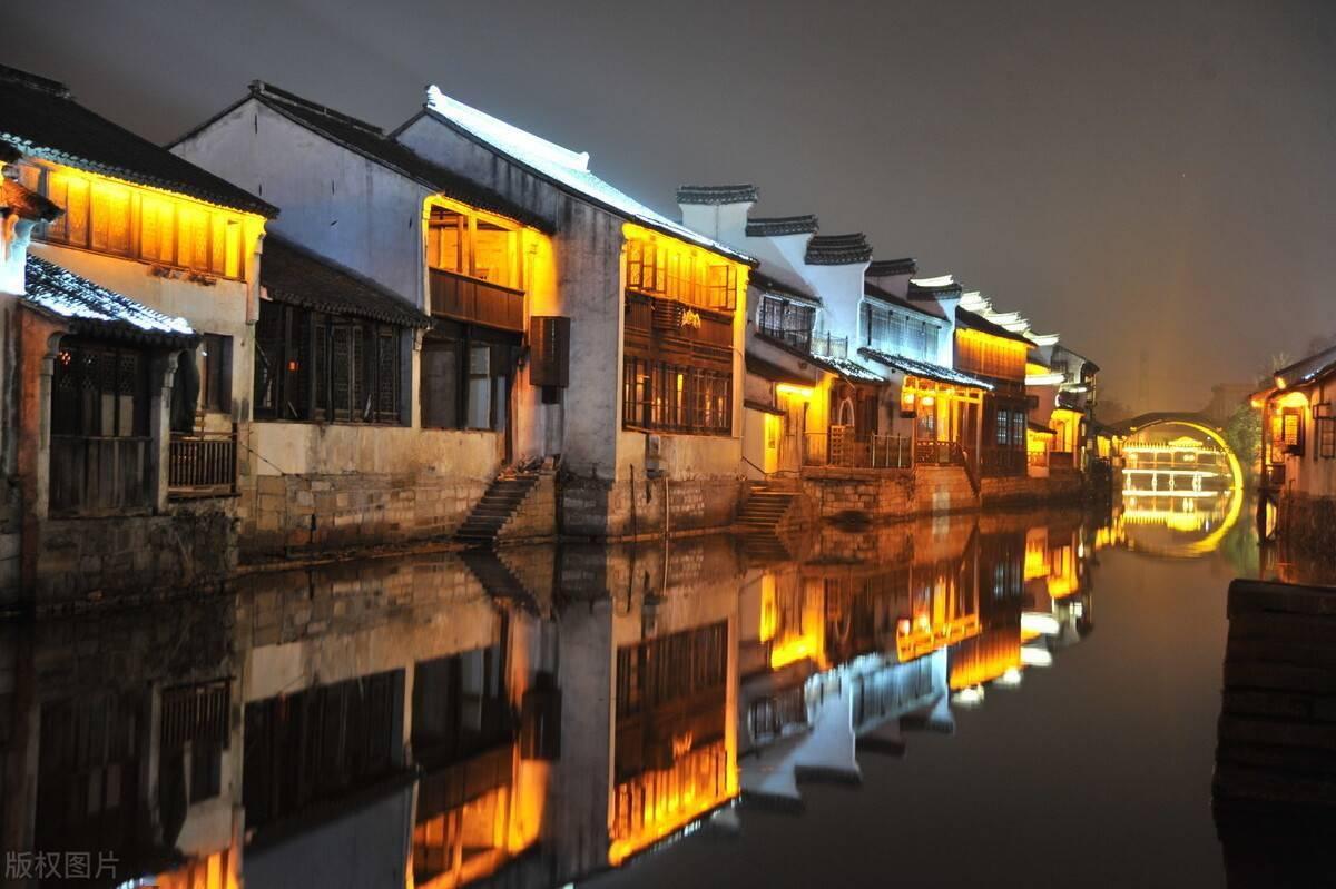 传递民生共谋良策!今天,人大代表向大会报到!